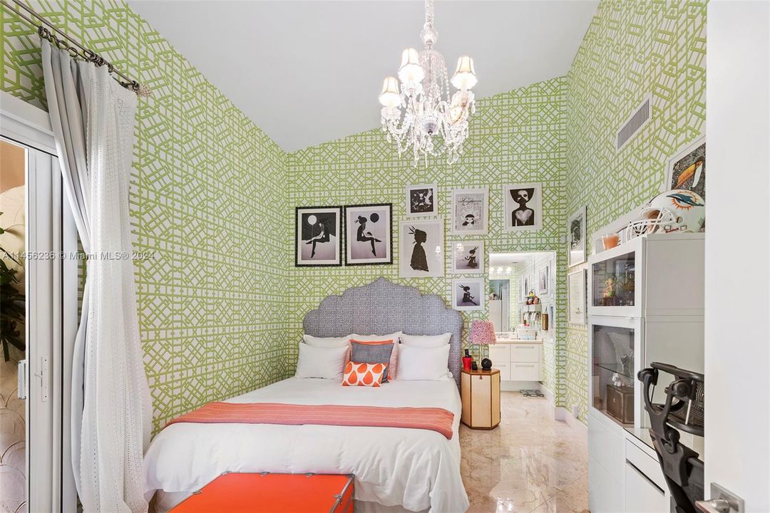 Недавно продано: $4,850,000 (3 спален, 3 ванн, 2744 Квадратных фут)