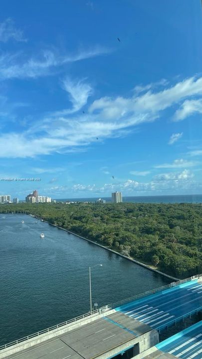 Недавно продано: $259,000 (1 спален, 1 ванн, 585 Квадратных фут)