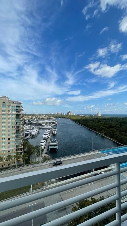 Недавно продано: $259,000 (1 спален, 1 ванн, 585 Квадратных фут)