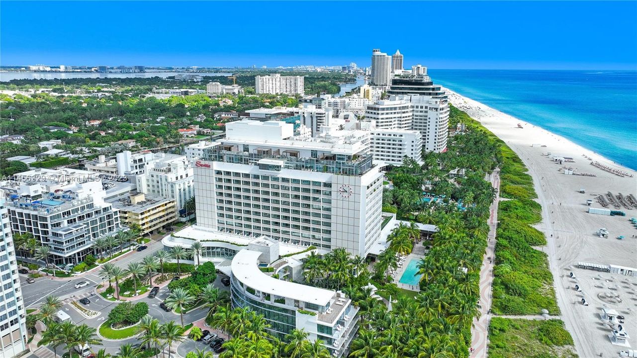 Recently Sold: $4,995,000 (2 beds, 2 baths, 1450 Square Feet)