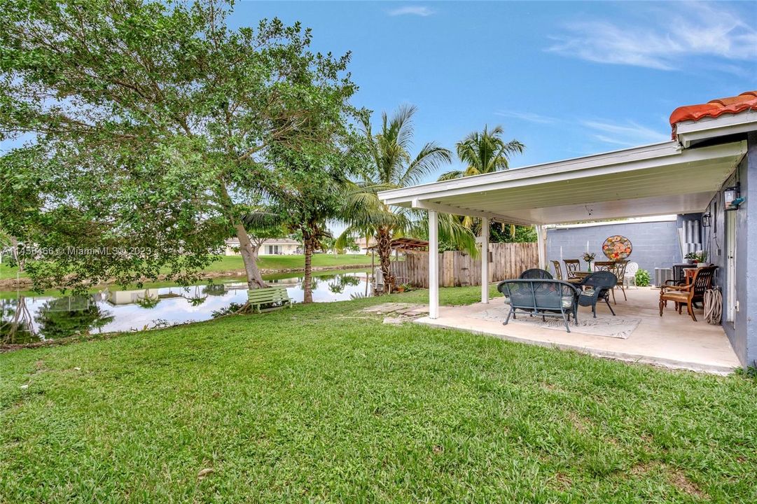 Recently Sold: $435,000 (3 beds, 2 baths, 1190 Square Feet)