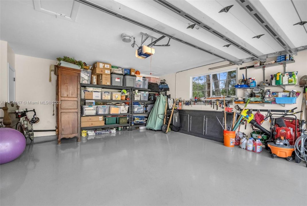 Recently Sold: $1,490,000 (3 beds, 2 baths, 1871 Square Feet)