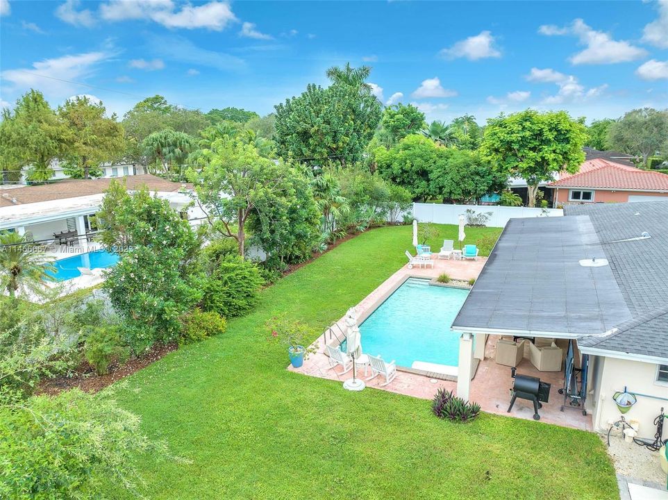 Recently Sold: $1,490,000 (3 beds, 2 baths, 1871 Square Feet)