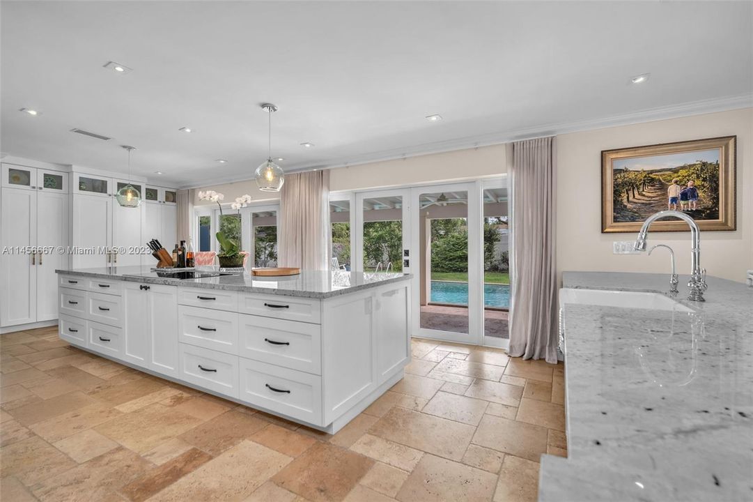 Recently Sold: $1,490,000 (3 beds, 2 baths, 1871 Square Feet)