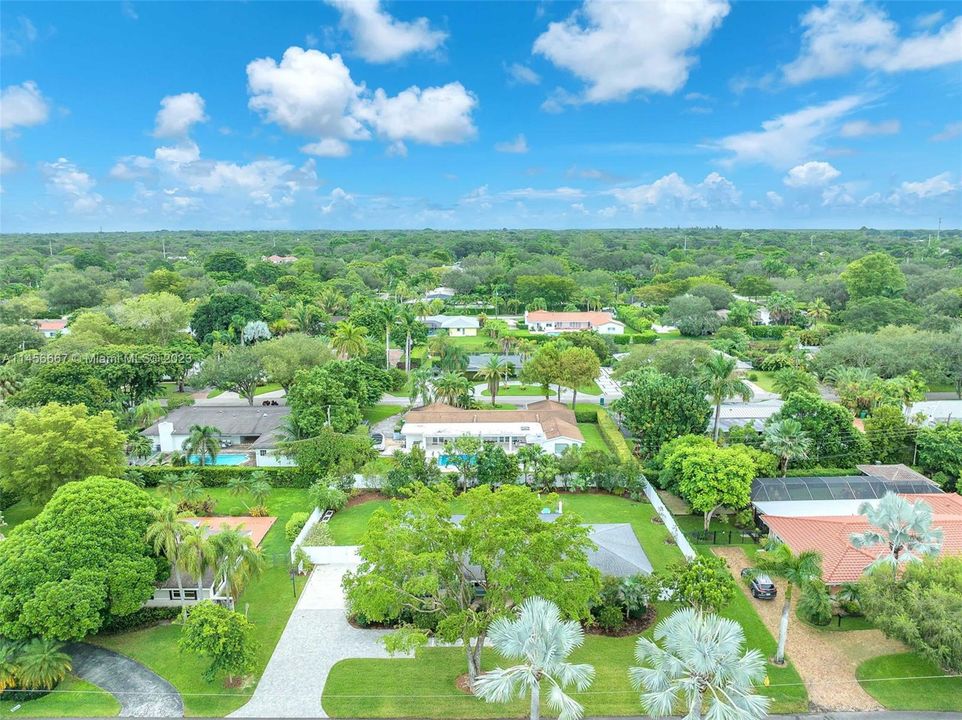 Recently Sold: $1,490,000 (3 beds, 2 baths, 1871 Square Feet)