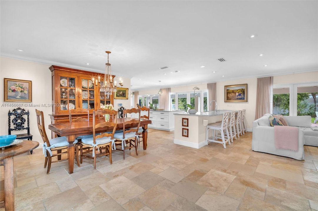 Recently Sold: $1,490,000 (3 beds, 2 baths, 1871 Square Feet)