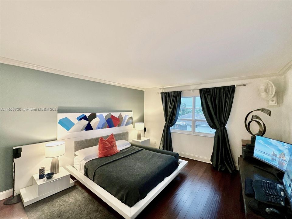 Vendido Recientemente: $450,000 (2 camas, 2 baños, 1610 Pies cuadrados)