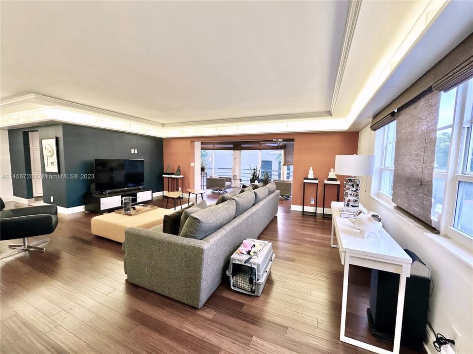 Vendido Recientemente: $450,000 (2 camas, 2 baños, 1610 Pies cuadrados)