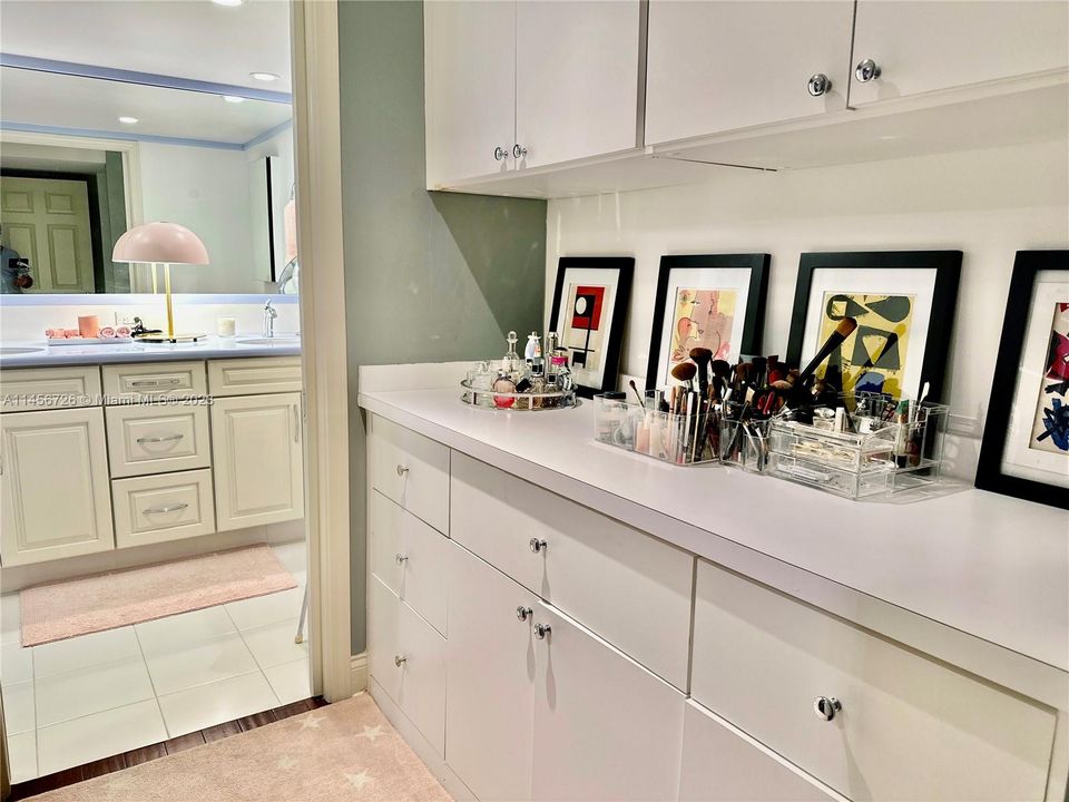 Vendido Recientemente: $450,000 (2 camas, 2 baños, 1610 Pies cuadrados)