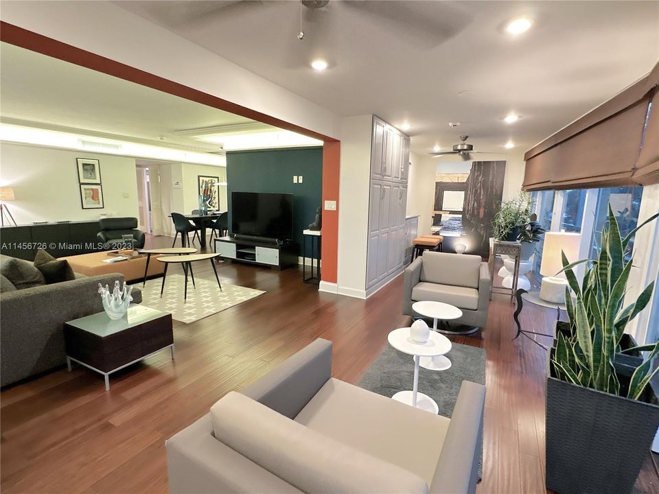 Vendido Recientemente: $450,000 (2 camas, 2 baños, 1610 Pies cuadrados)