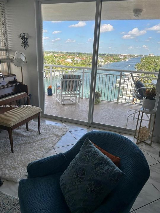 最近售出: $575,000 (2 贝兹, 2 浴室, 1200 平方英尺)