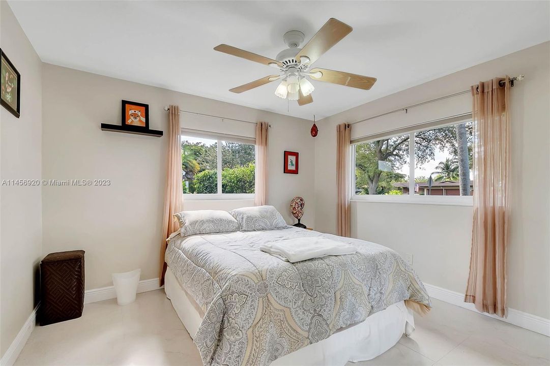 Recently Sold: $849,000 (3 beds, 2 baths, 1513 Square Feet)