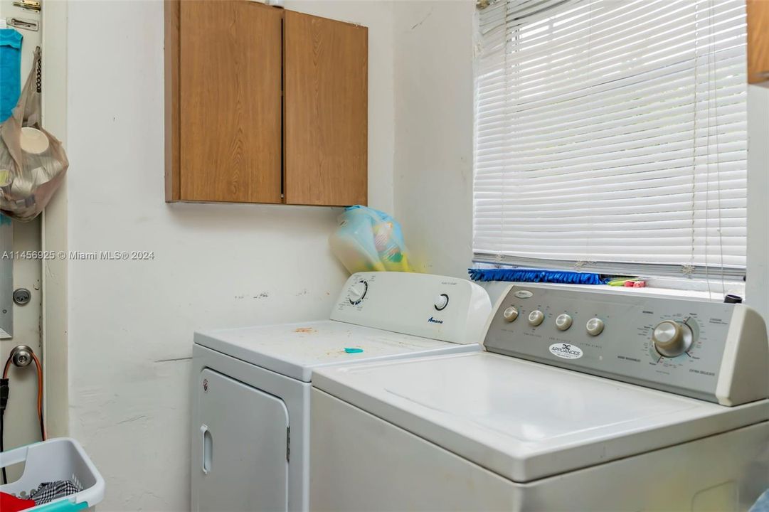 Vendido Recientemente: $679,999 (0 camas, 0 baños, 1820 Pies cuadrados)