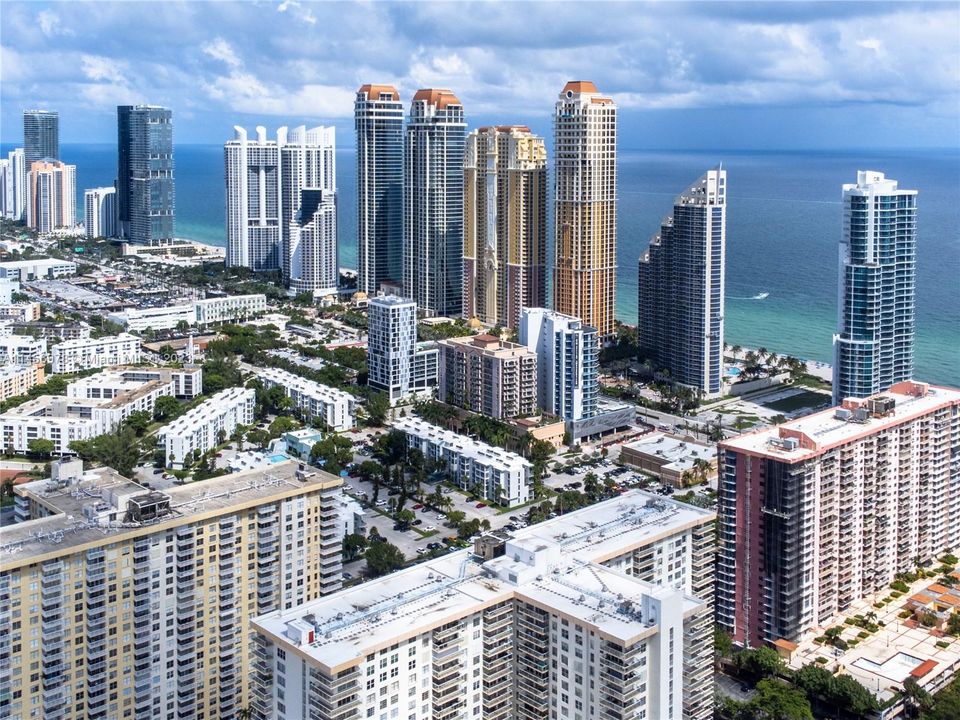 Recently Sold: $414,900 (2 beds, 2 baths, 1286 Square Feet)