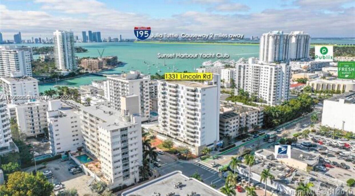 Недавно продано: $350,000 (2 спален, 1 ванн, 820 Квадратных фут)