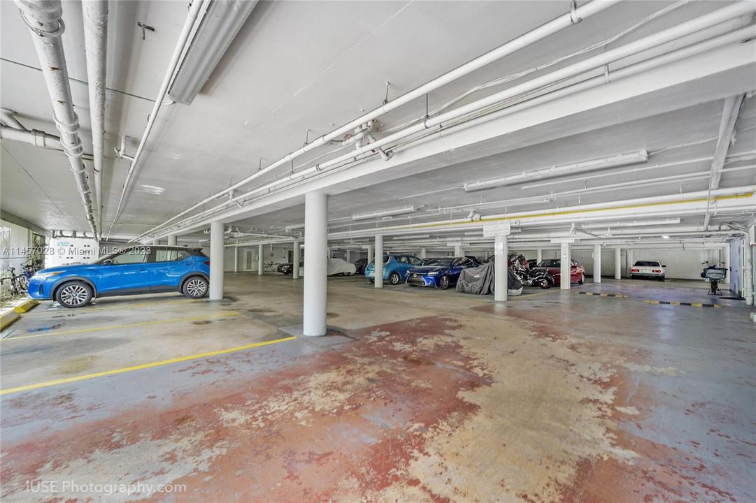 Недавно продано: $299,000 (1 спален, 1 ванн, 645 Квадратных фут)