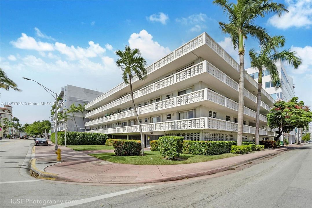 Недавно продано: $299,000 (1 спален, 1 ванн, 645 Квадратных фут)