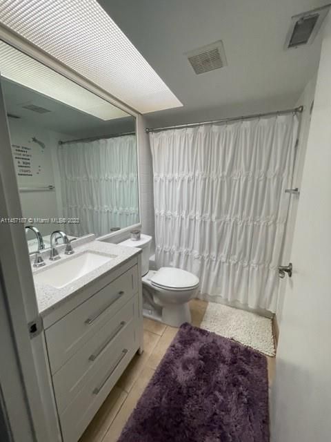 Recently Sold: $249,990 (2 beds, 2 baths, 1070 Square Feet)