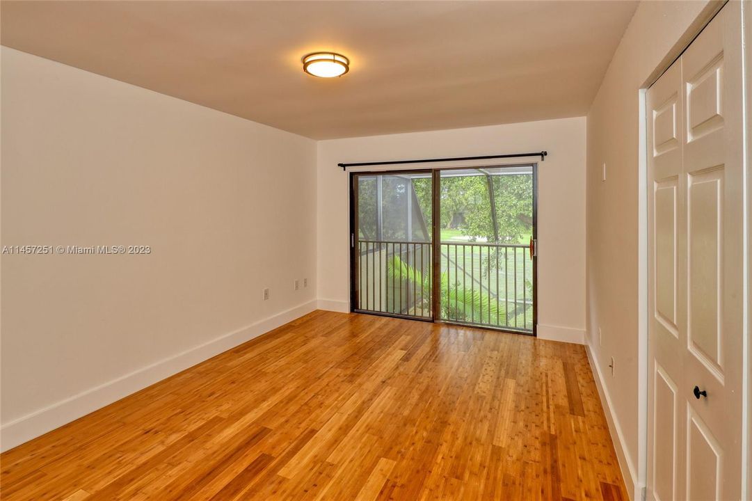 Recently Rented: $4,400 (3 beds, 2 baths, 1712 Square Feet)