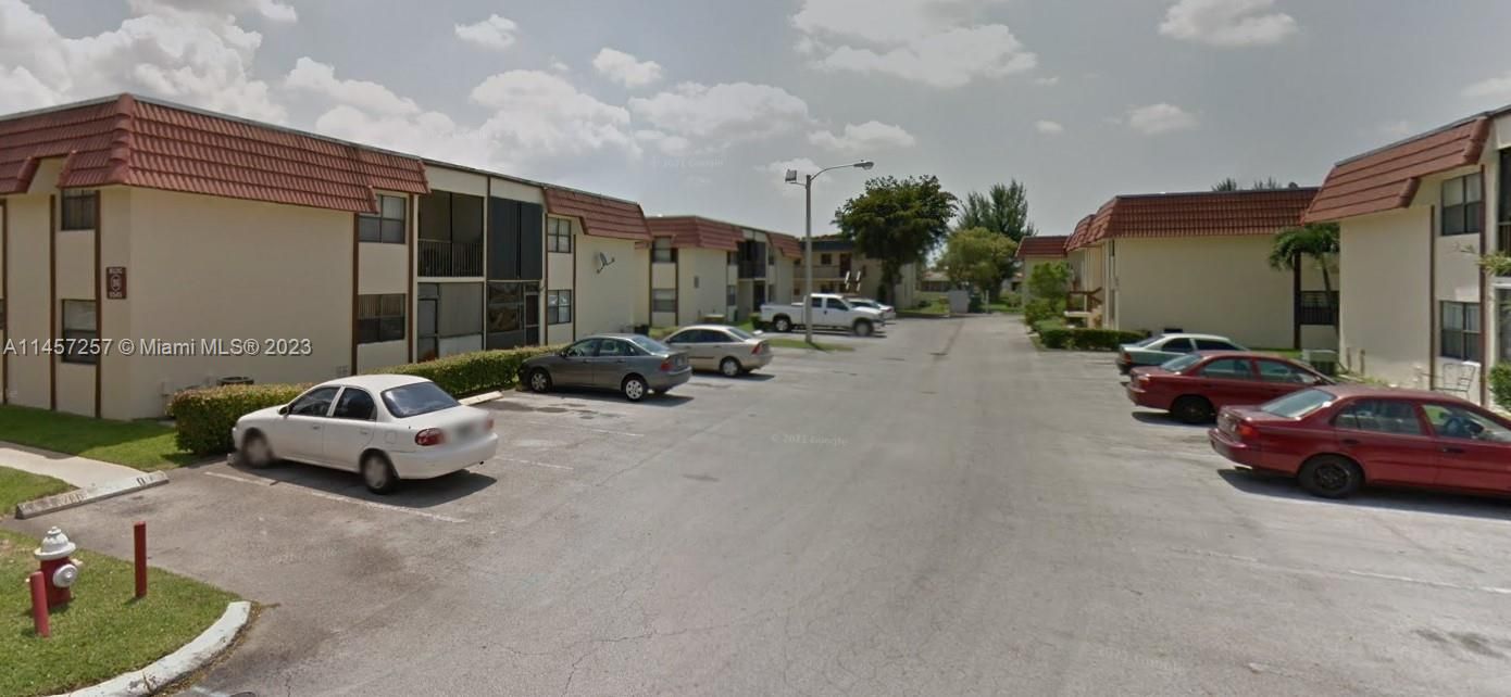 Recently Sold: $230,000 (2 beds, 2 baths, 750 Square Feet)