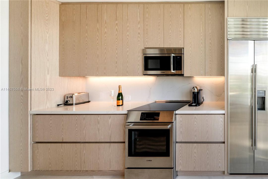 Недавно продано: $1,995,000 (3 спален, 3 ванн, 1862 Квадратных фут)