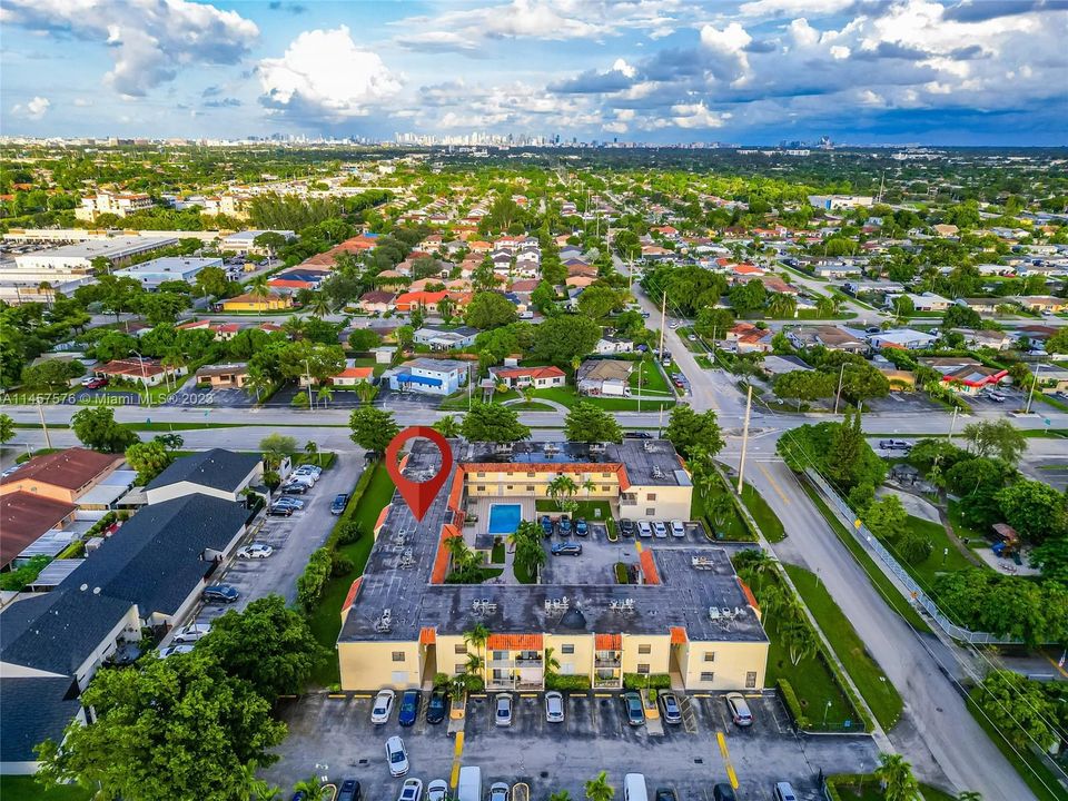 Recently Sold: $278,000 (2 beds, 1 baths, 868 Square Feet)