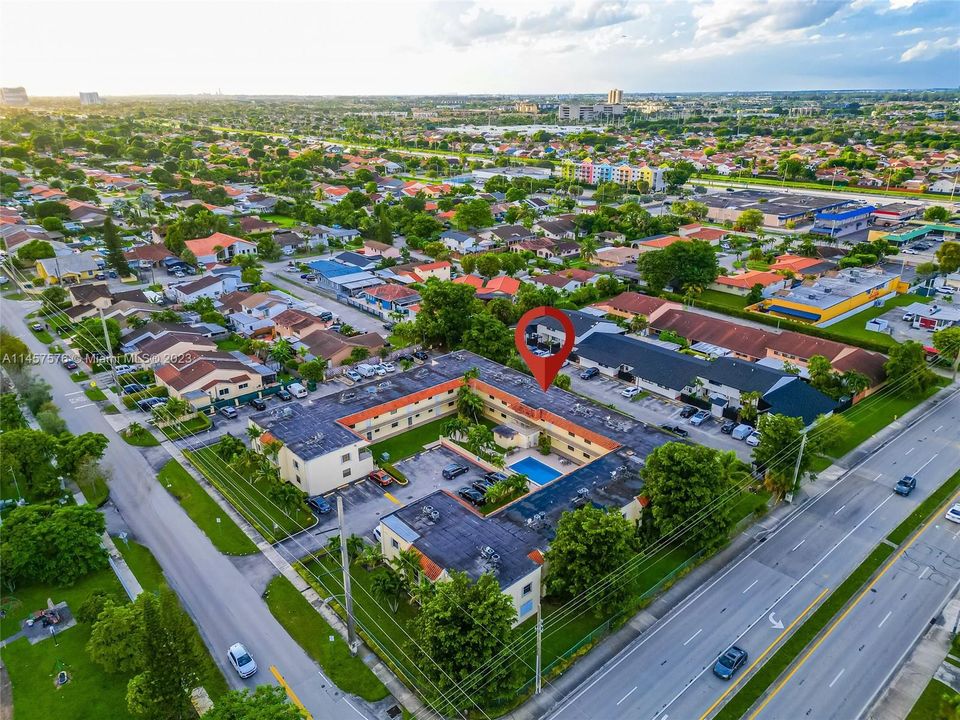 Recently Sold: $278,000 (2 beds, 1 baths, 868 Square Feet)