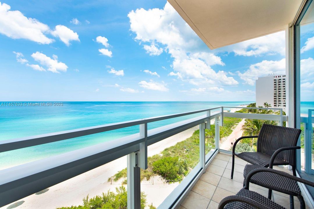 最近售出: $1,900,000 (2 贝兹, 2 浴室, 1181 平方英尺)