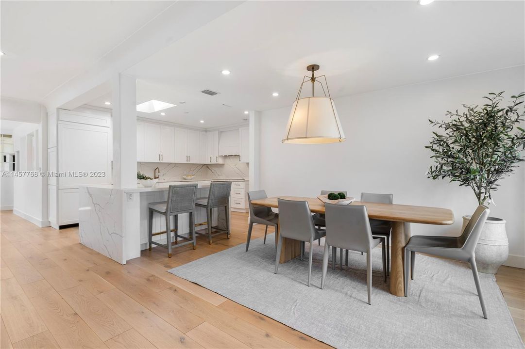 Recently Sold: $2,498,000 (4 beds, 4 baths, 2477 Square Feet)