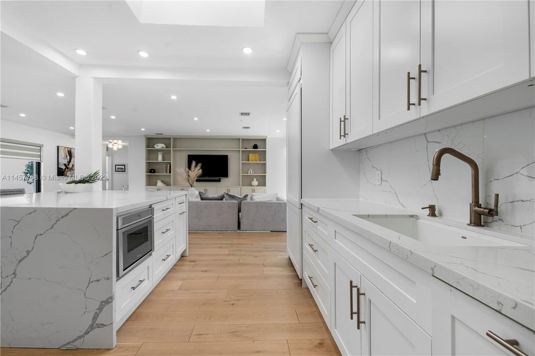 Recently Sold: $2,498,000 (4 beds, 4 baths, 2477 Square Feet)