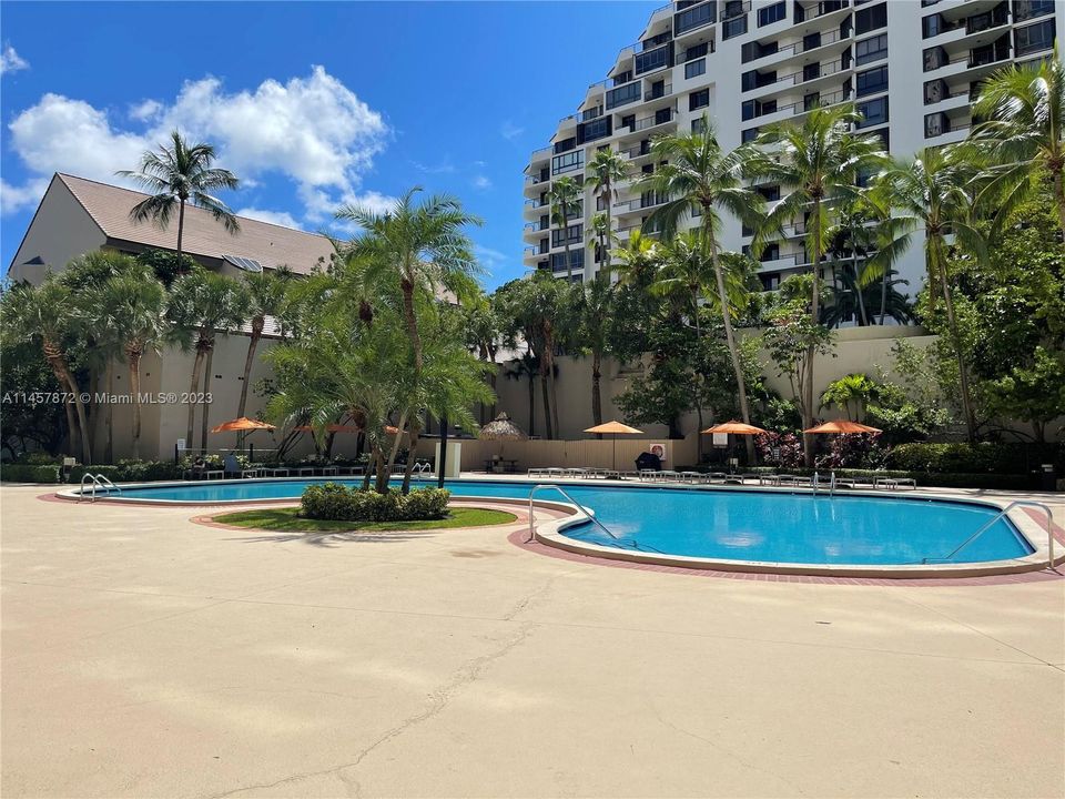 Recently Rented: $2,900 (1 beds, 1 baths, 600 Square Feet)