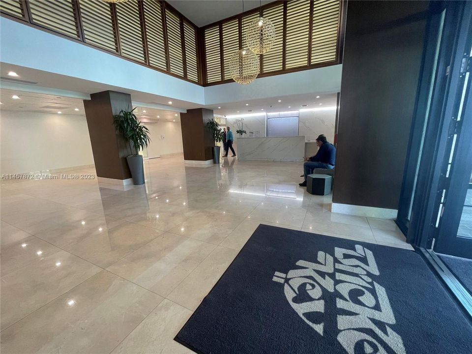 Recently Rented: $2,900 (1 beds, 1 baths, 600 Square Feet)