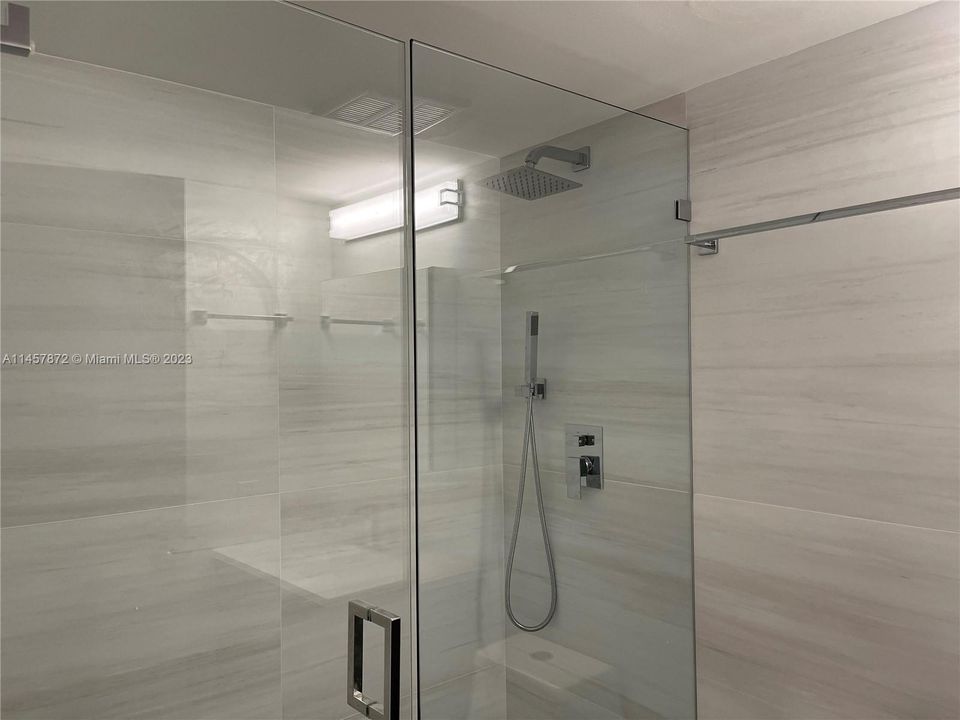 Recently Rented: $2,900 (1 beds, 1 baths, 600 Square Feet)