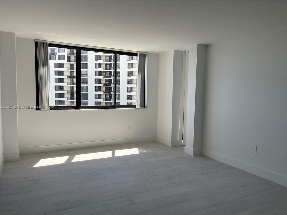 Recently Rented: $2,900 (1 beds, 1 baths, 600 Square Feet)