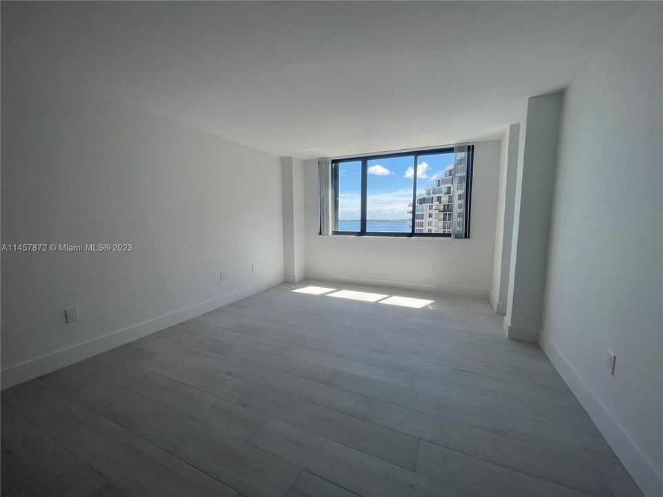 Recently Rented: $2,900 (1 beds, 1 baths, 600 Square Feet)