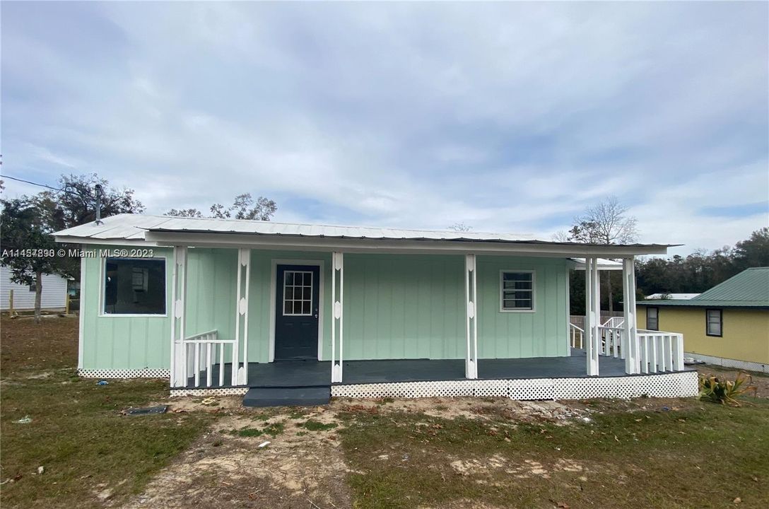 Recently Rented: $1,050 (2 beds, 1 baths, 651 Square Feet)