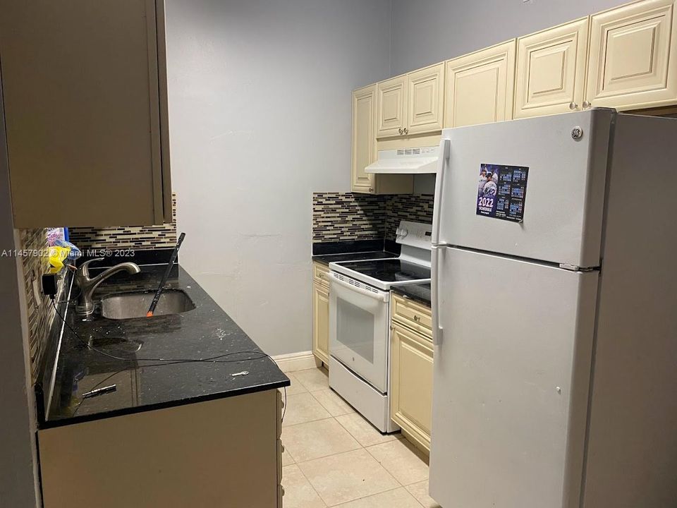 Recently Sold: $420,000 (0 beds, 0 baths, 1275 Square Feet)