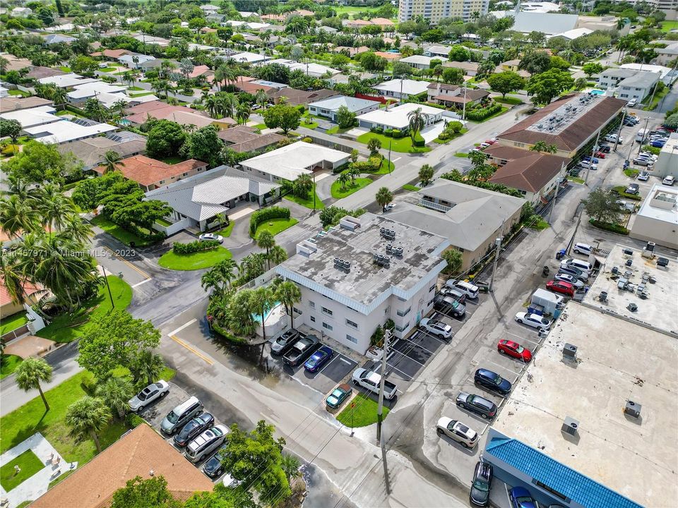 Недавно продано: $215,000 (1 спален, 1 ванн, 675 Квадратных фут)