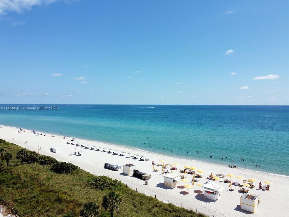 Recently Sold: $800,000 (2 beds, 2 baths, 1415 Square Feet)