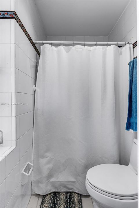 Recently Sold: $705,000 (4 beds, 2 baths, 2232 Square Feet)