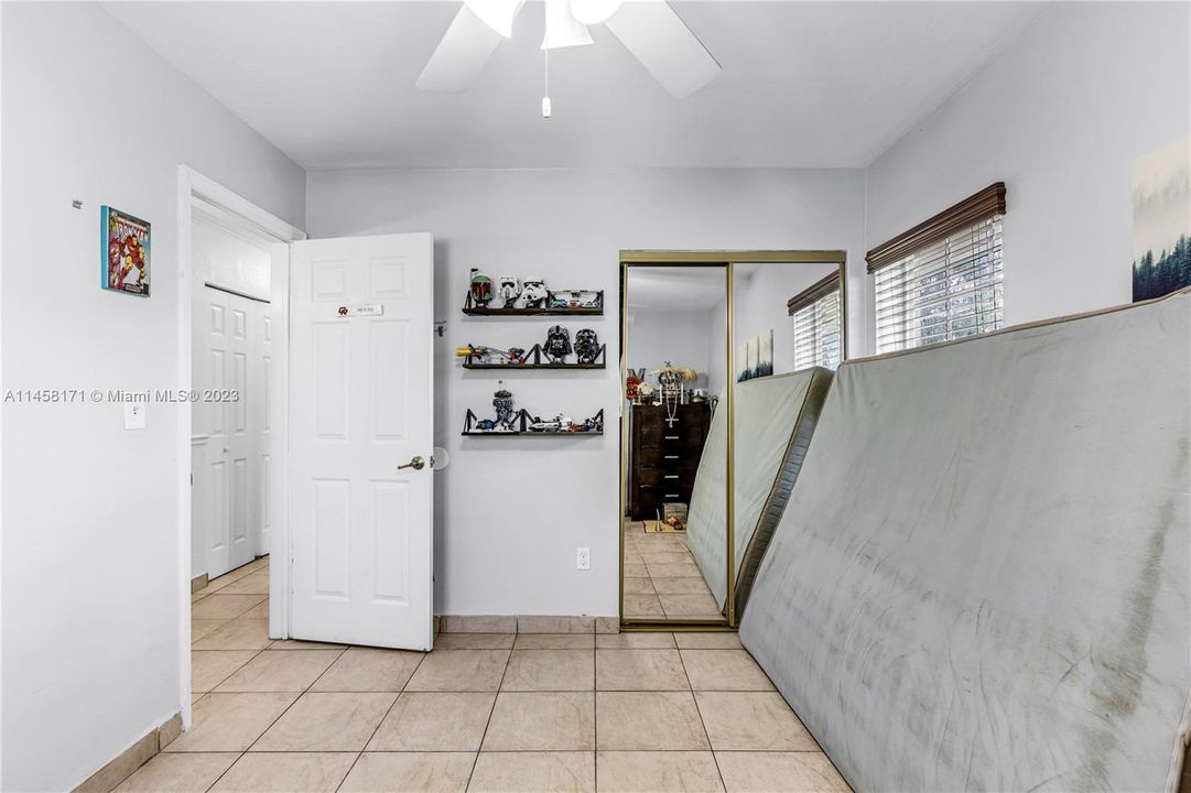 Recently Sold: $705,000 (4 beds, 2 baths, 2232 Square Feet)