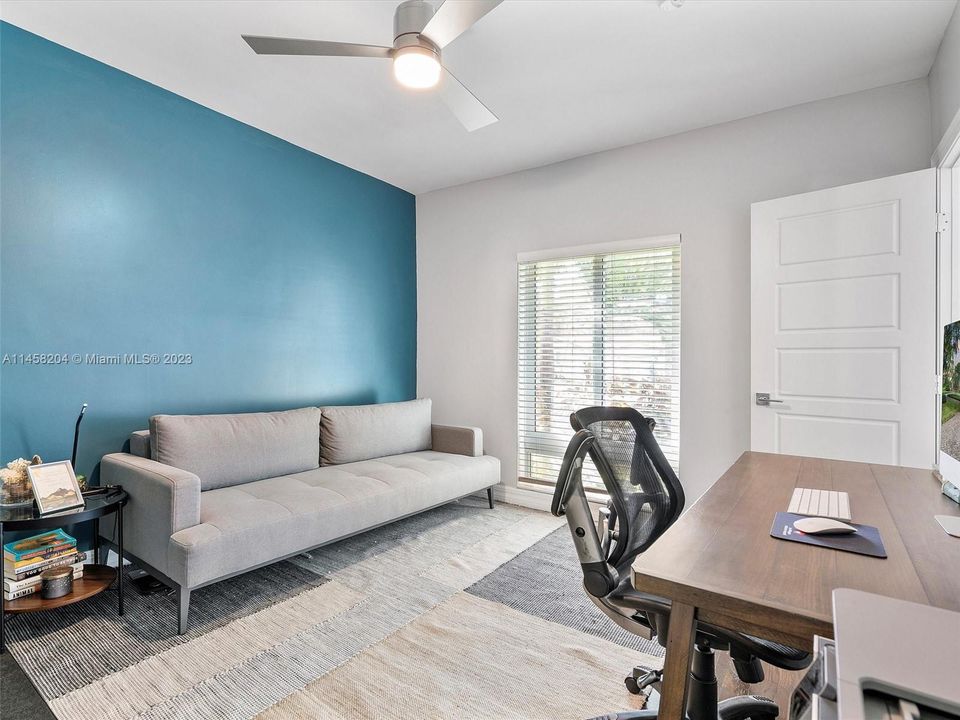 最近租的: $6,995 (3 贝兹, 2 浴室, 1912 平方英尺)