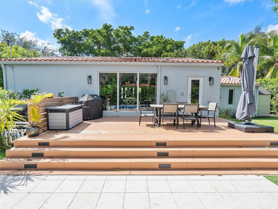 最近租的: $6,995 (3 贝兹, 2 浴室, 1912 平方英尺)