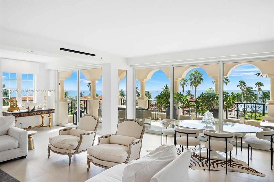 Recently Rented: $35,000 (3 beds, 4 baths, 2916 Square Feet)