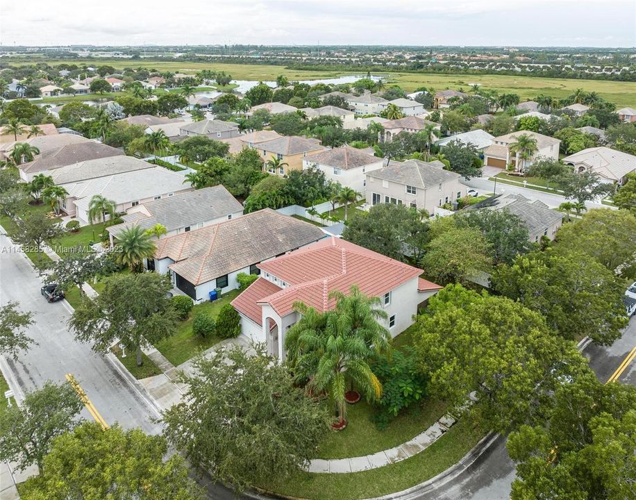 Recently Sold: $829,000 (4 beds, 3 baths, 2618 Square Feet)