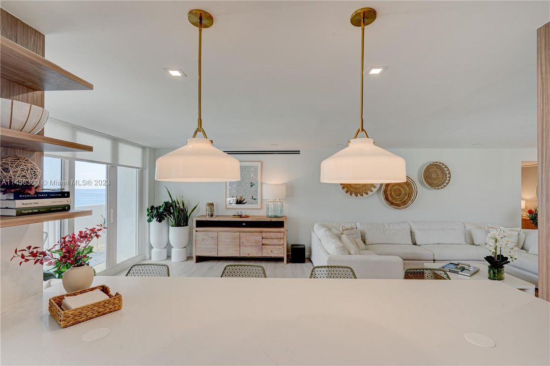 Recently Rented: $8,500 (2 beds, 2 baths, 1570 Square Feet)