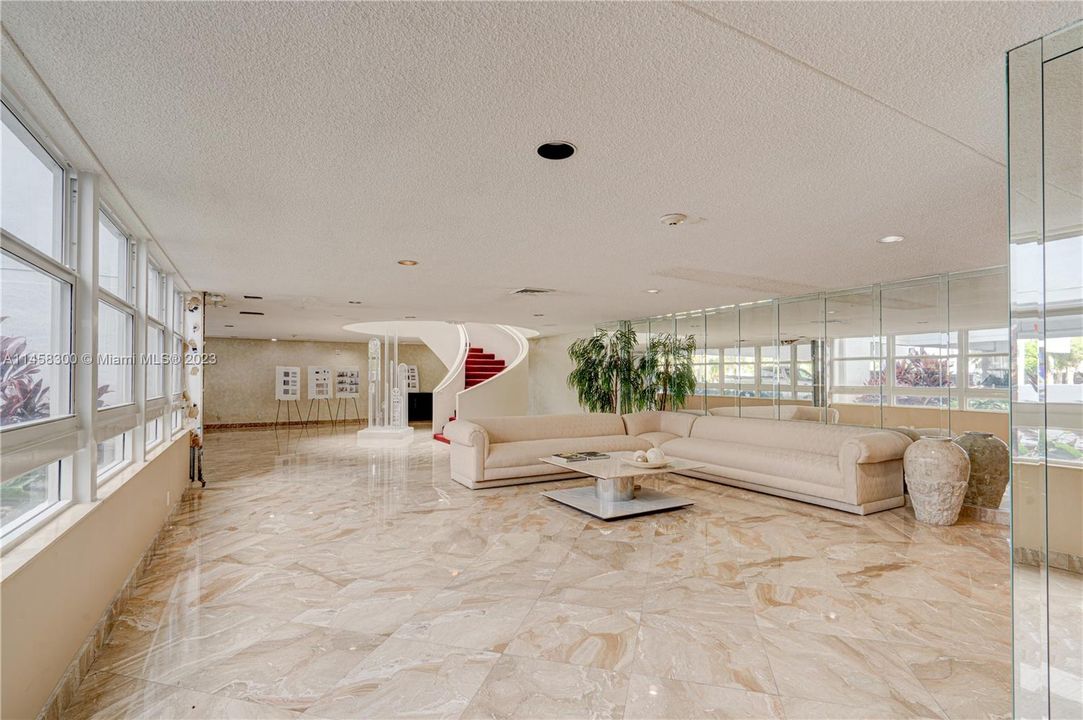 Recently Rented: $8,500 (2 beds, 2 baths, 1570 Square Feet)