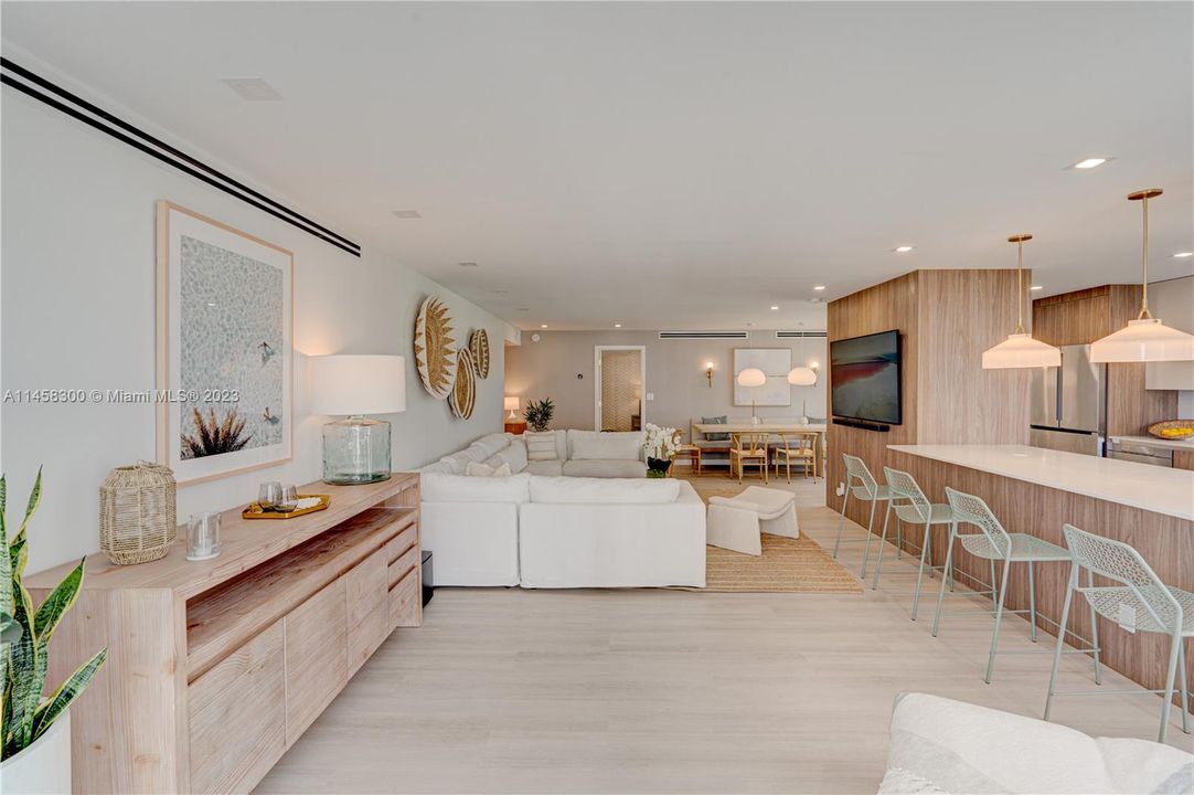 Recently Rented: $8,500 (2 beds, 2 baths, 1570 Square Feet)