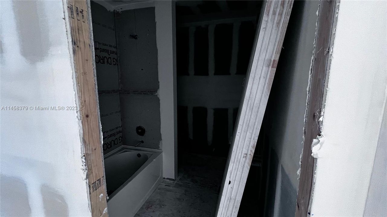 Недавно продано: $675,000 (3 спален, 2 ванн, 1867 Квадратных фут)