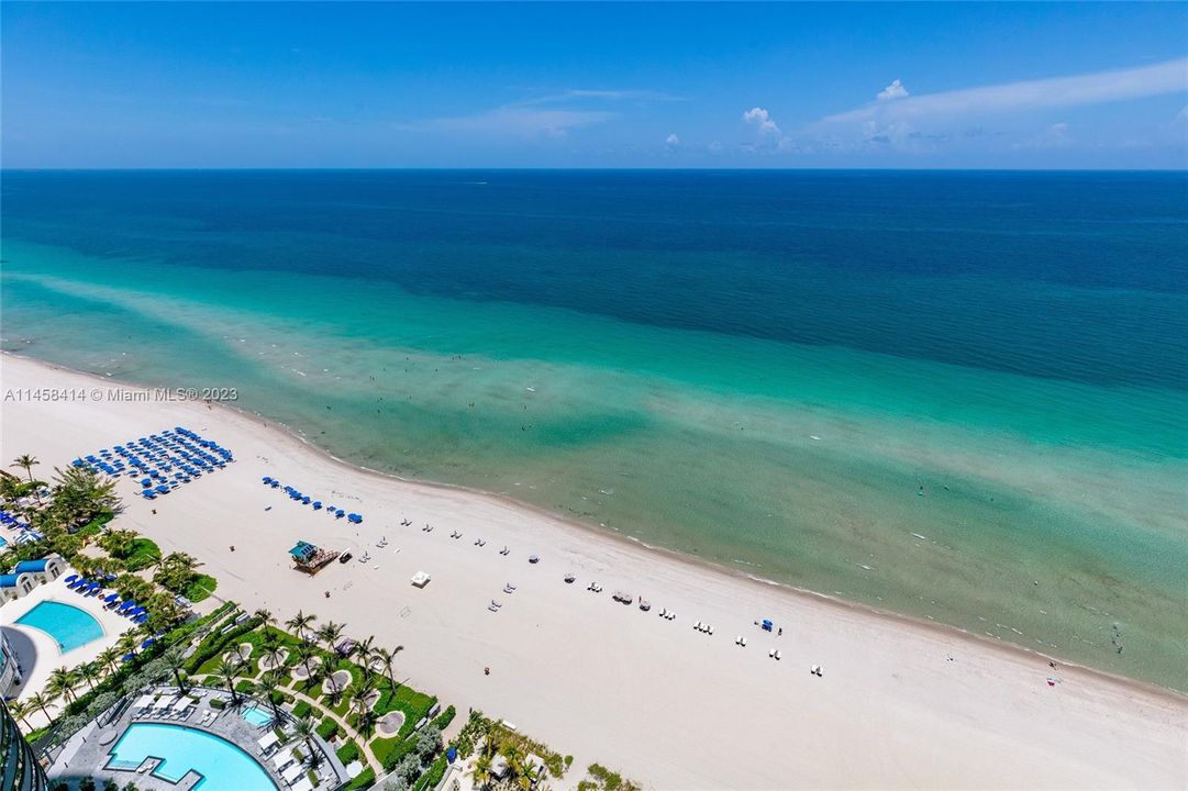 Recently Sold: $8,500,000 (4 beds, 5 baths, 3625 Square Feet)